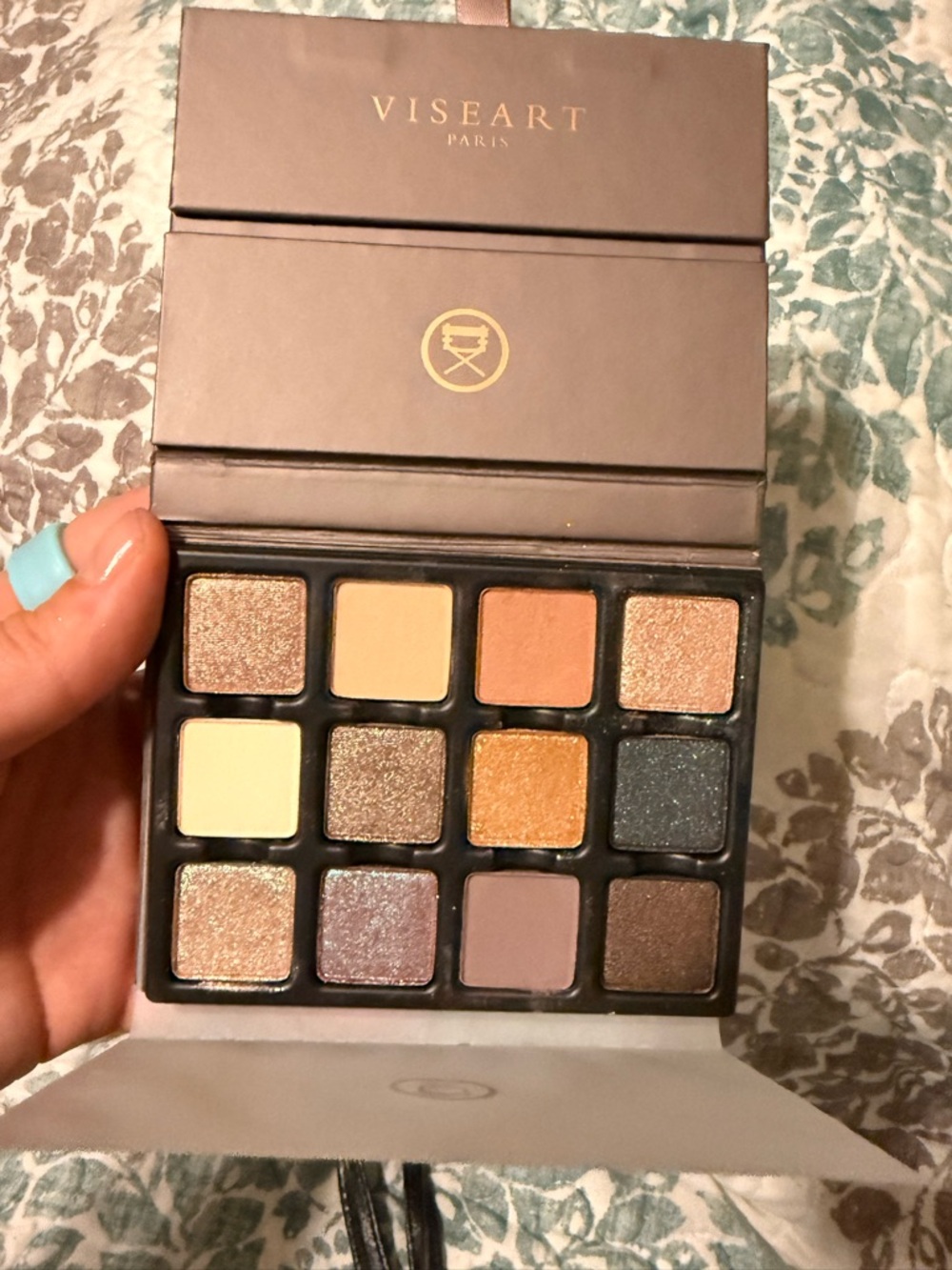 Viseart Eyeshadow Palette — Gold, Bronze, Taupe & Charcoal Mix
